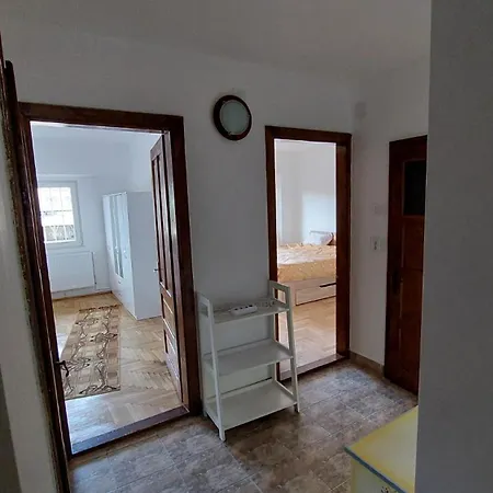 3 Apartamento *